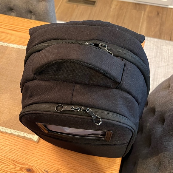 Solgaard Lifepack Backpack - Picture 3 of 4